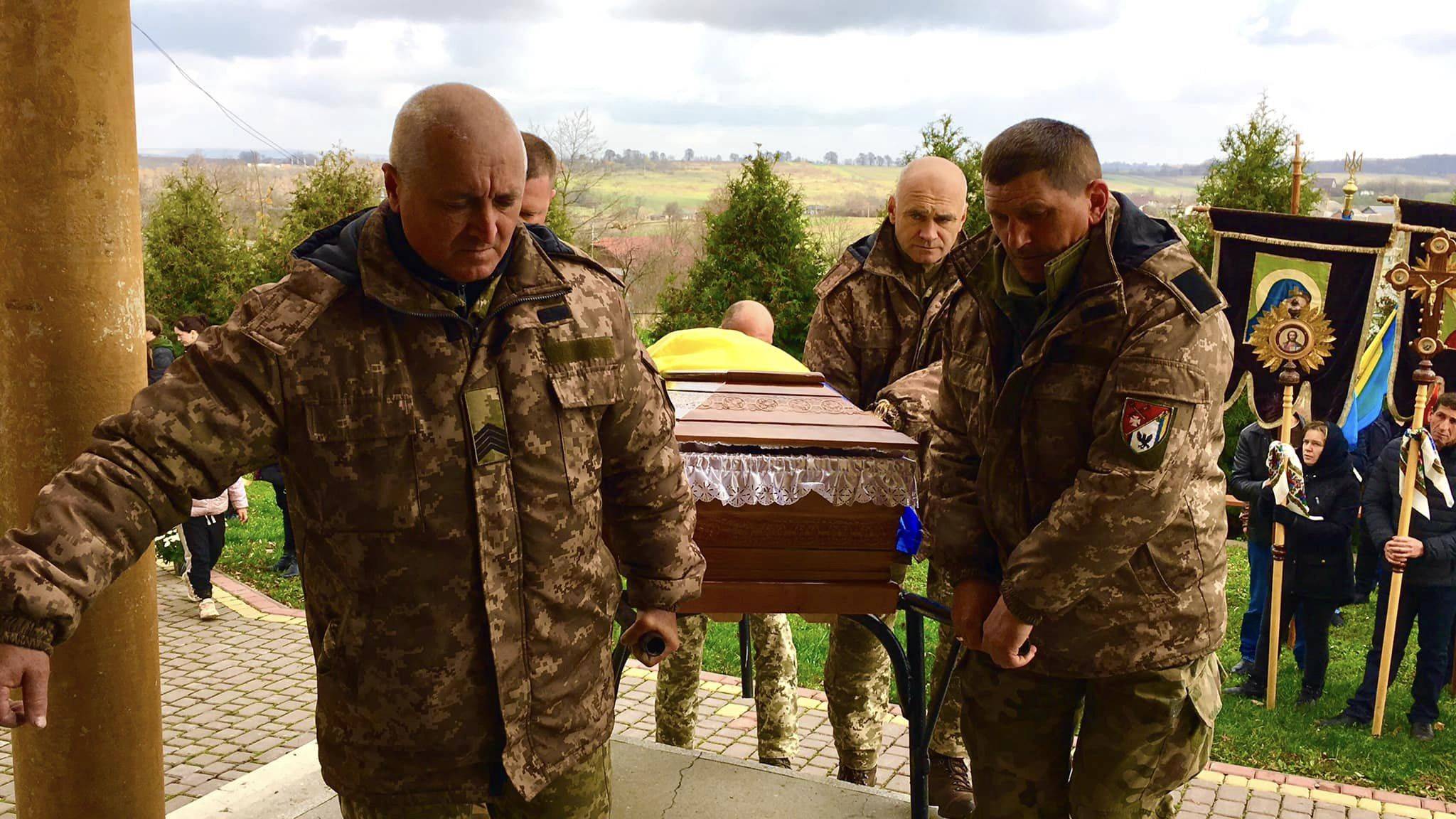 На Франківщині провели в останню путь захисника Михайла Дікаєва,загинув на війні,Михайло Дікаєв