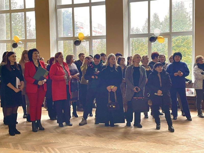 Студенти Бурштинського коледжу зібрали понад 30 тисяч гривень для ЗСУ 