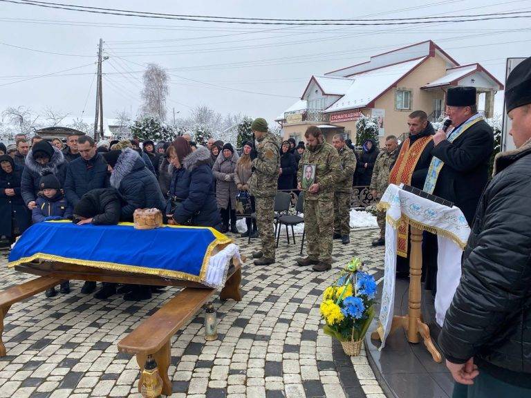 Городенківська та Чернелицька громади віддали шану Герою