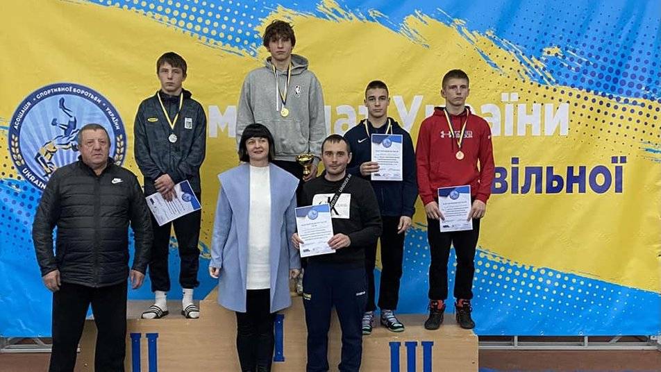 Прикарпатські студенти здобули бронзу на чемпіонаті України з вільної боротьби