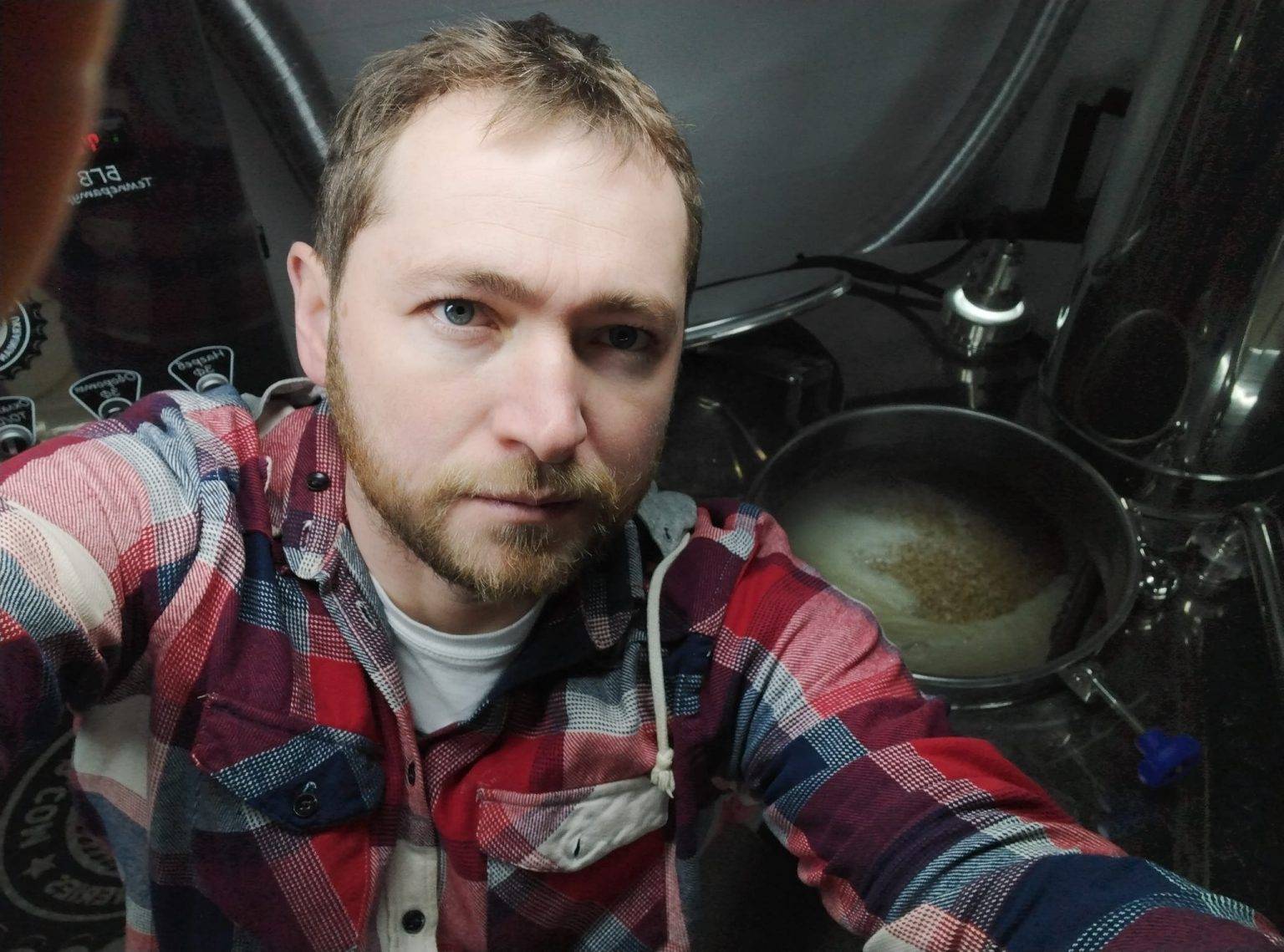 Франківець закликає усіх небайдужих долучитися до збору коштів на автівку для військових