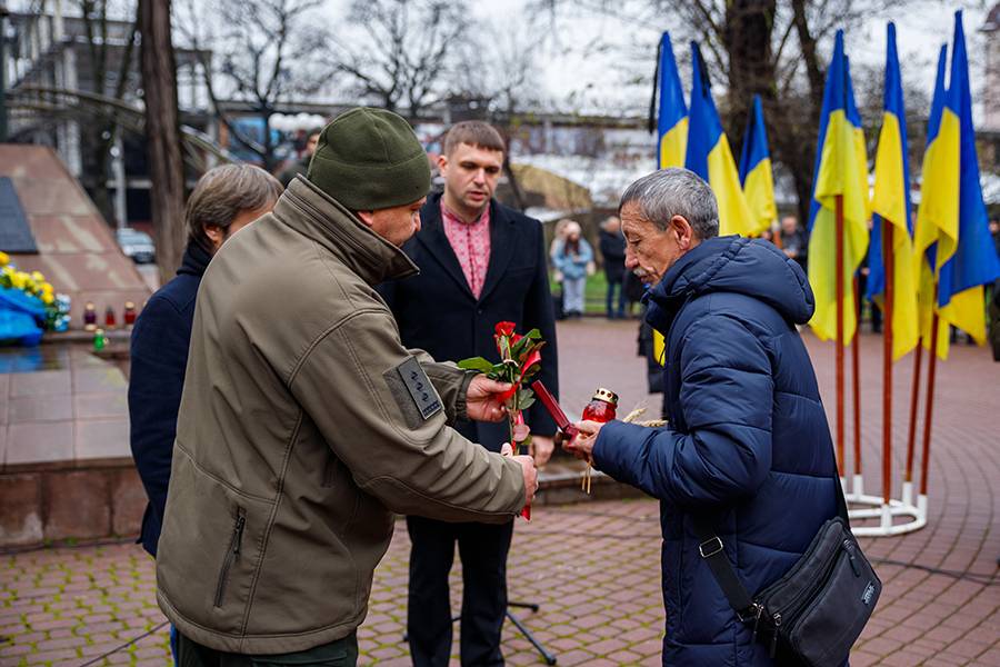 Родинам загиблих гвардійців з Франківщини вручили державні нагороди