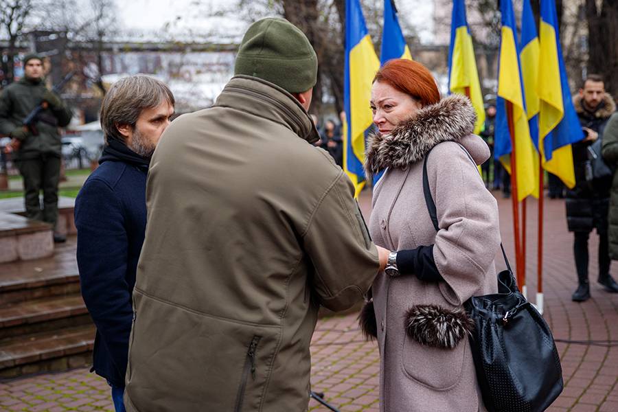 Родинам загиблих гвардійців з Франківщини вручили державні нагороди