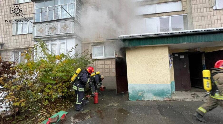 Через замикання в електрощитових у Франківську ледь не згоріло дві 9-поверхівки