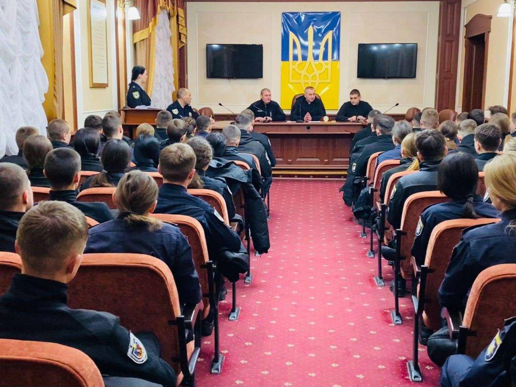 Понад дві сотні курсантів поліцейських вишів України стажуватимуться у прикарпатській поліції