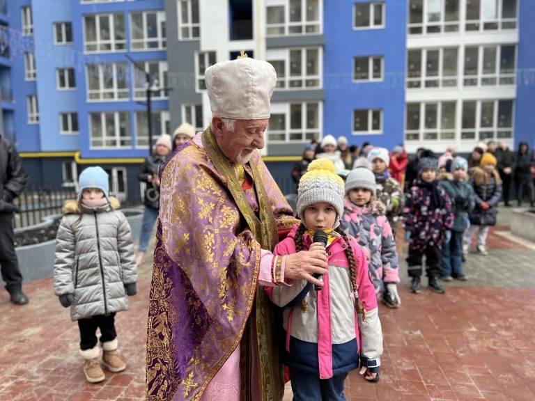 У ЖК “Княгинин” завітав святий Миколай