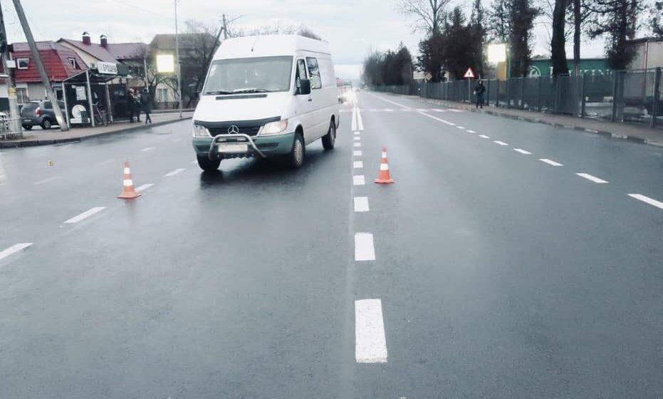 Наїхав на неповнолітню: поліцейські з’ясовують обставини автопригоди у Брошнів-Осаді