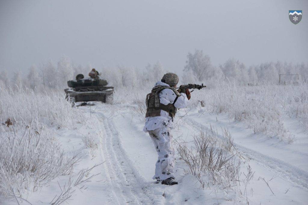 Упродовж минулої доби ворог втратив понад 500 орків та 61 крилату ракету