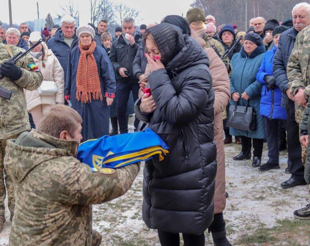 В Калуші попрощались із загиблим на війні захисником Романом Стехновичем