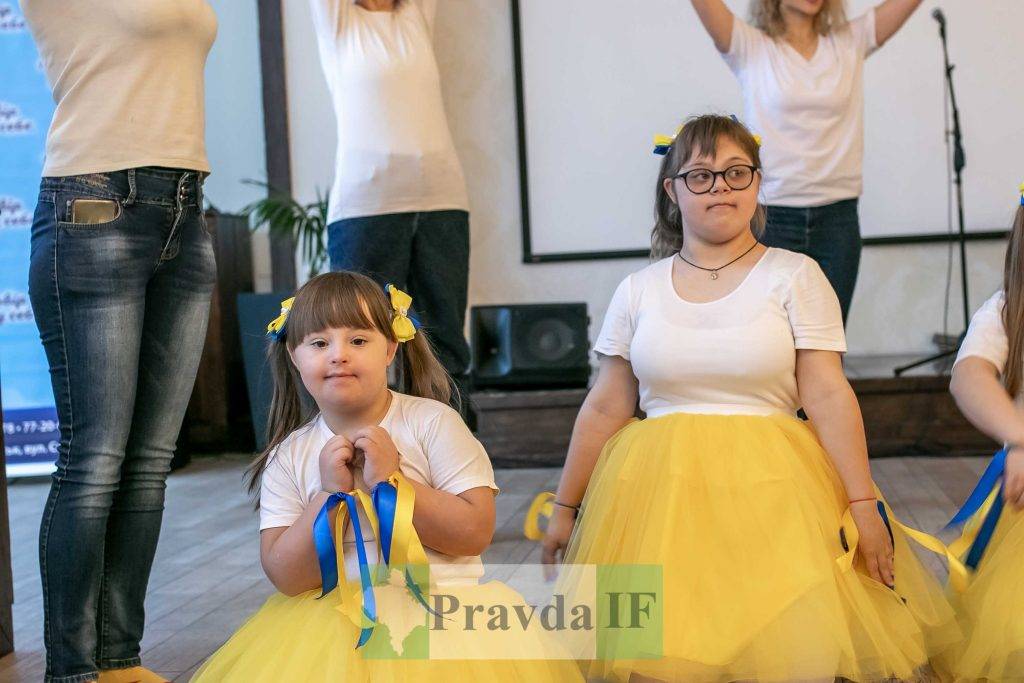 У Франківську відбувся фестиваль творчості для дітей і молоді "Повір у себе"