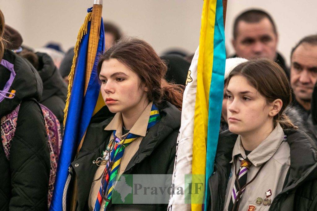 Прощання з Назарієм Лугарєвим,Прощальна Служба Божа за Назарієм Лугарєвим,прощання з Назаром Лугарєвом у Франківську