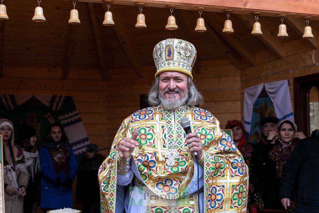 Легендарне гуцульське село Криворівня святкує Різдво 25 грудня: колоритні фото