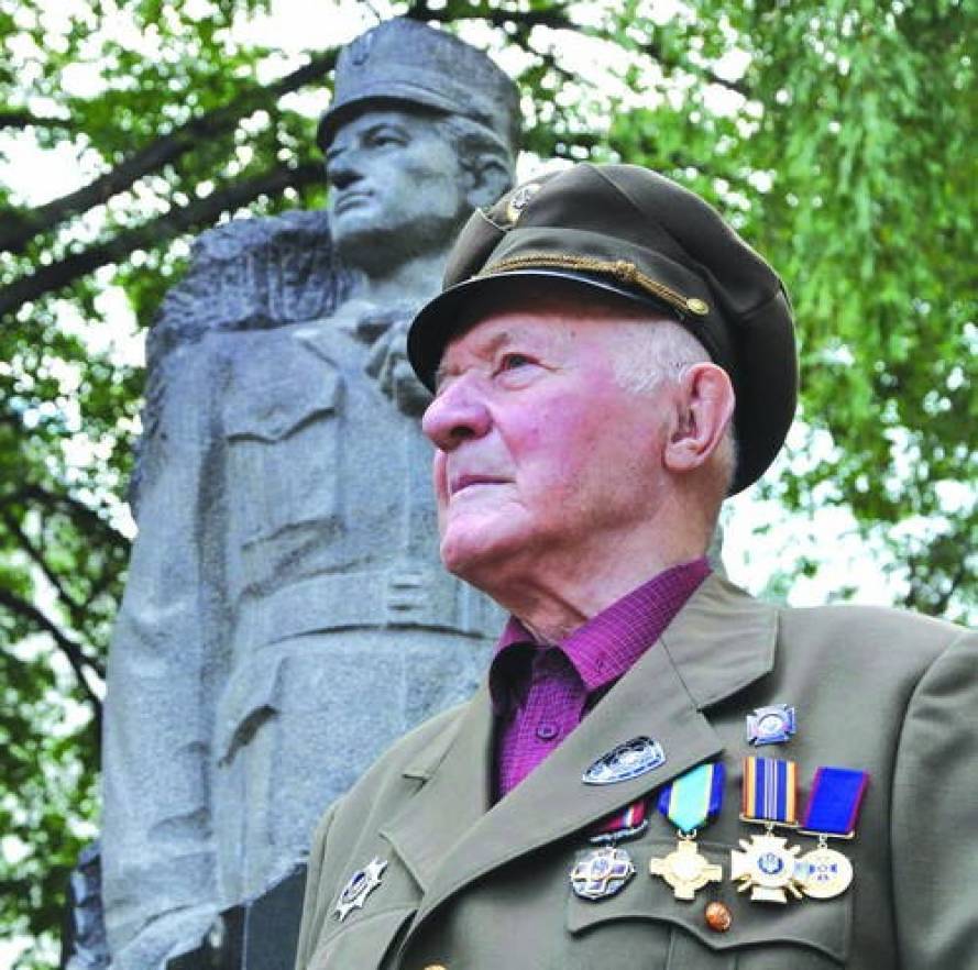 Сьогодні свій столітній ювілей відзначає легендарний командир УПА Герой України Мирослав Симчич
