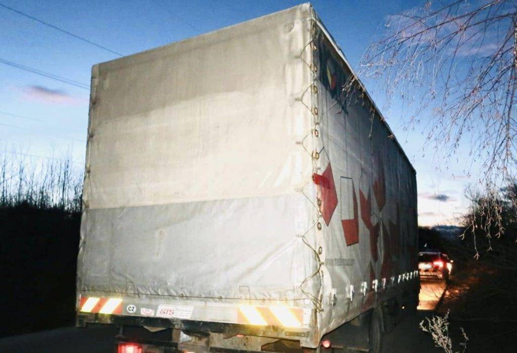 На Франківщині поліцейські затримали вантажівку з деревиною без документів
