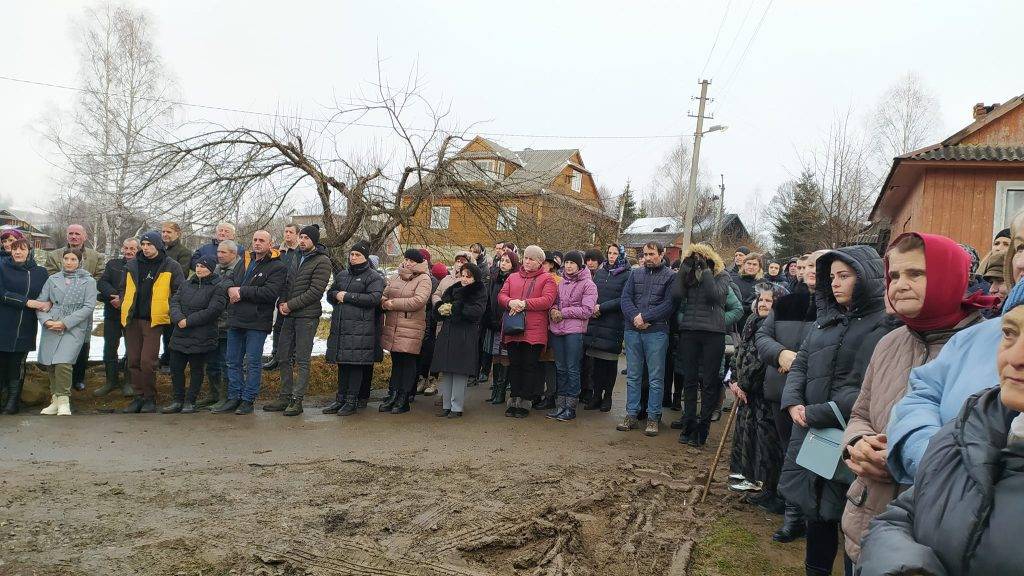 На Прикарпатті попрощалися з полеглим Героєм Русланом Андрійківим