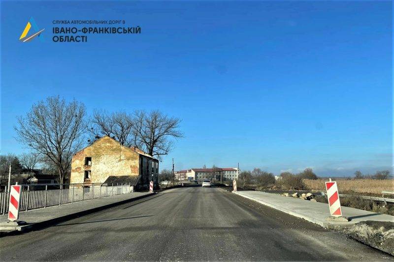 На Прикарпатті триває реконструкція дороги “Стрий – Мамалига”