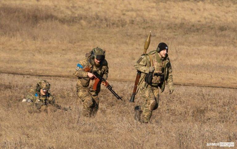 Бійці ТРО з Франківщини проходять посилену підготовку на Запоріжжі