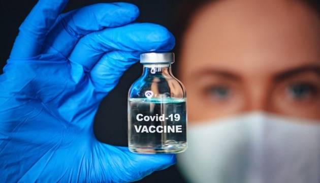 За тиждень понад дві тисячі прикарпатців вакцинувались від COVID-19