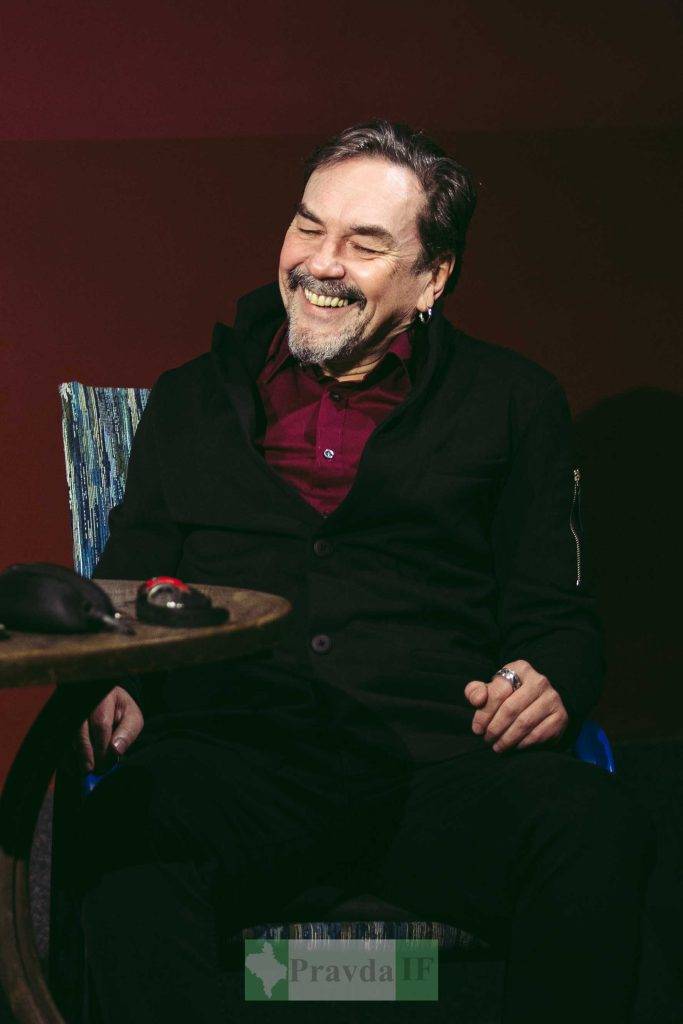 Андрій Любка презентував у Франківську книгу,Письменник Андрій Любка у Франківську,Книга Щось зі мною не так