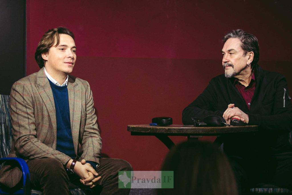 Андрій Любка презентував у Франківську книгу,Письменник Андрій Любка у Франківську,Книга Щось зі мною не так