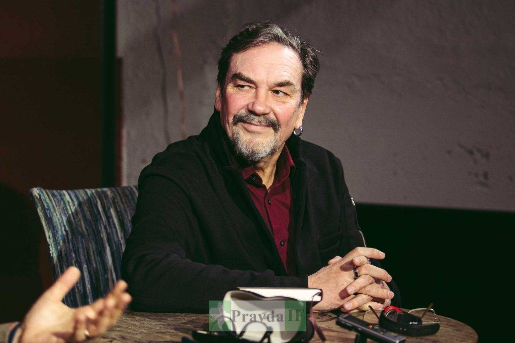 Андрій Любка презентував у Франківську книгу,Письменник Андрій Любка у Франківську,Книга Щось зі мною не так