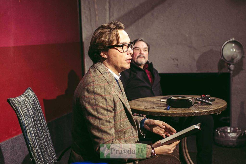 Андрій Любка презентував у Франківську книгу,Письменник Андрій Любка у Франківську,Книга Щось зі мною не так