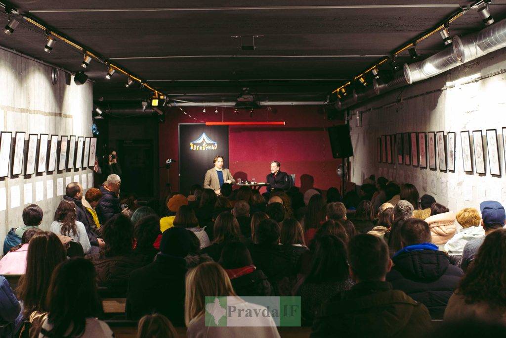 Андрій Любка презентував у Франківську книгу,Письменник Андрій Любка у Франківську,Книга Щось зі мною не так