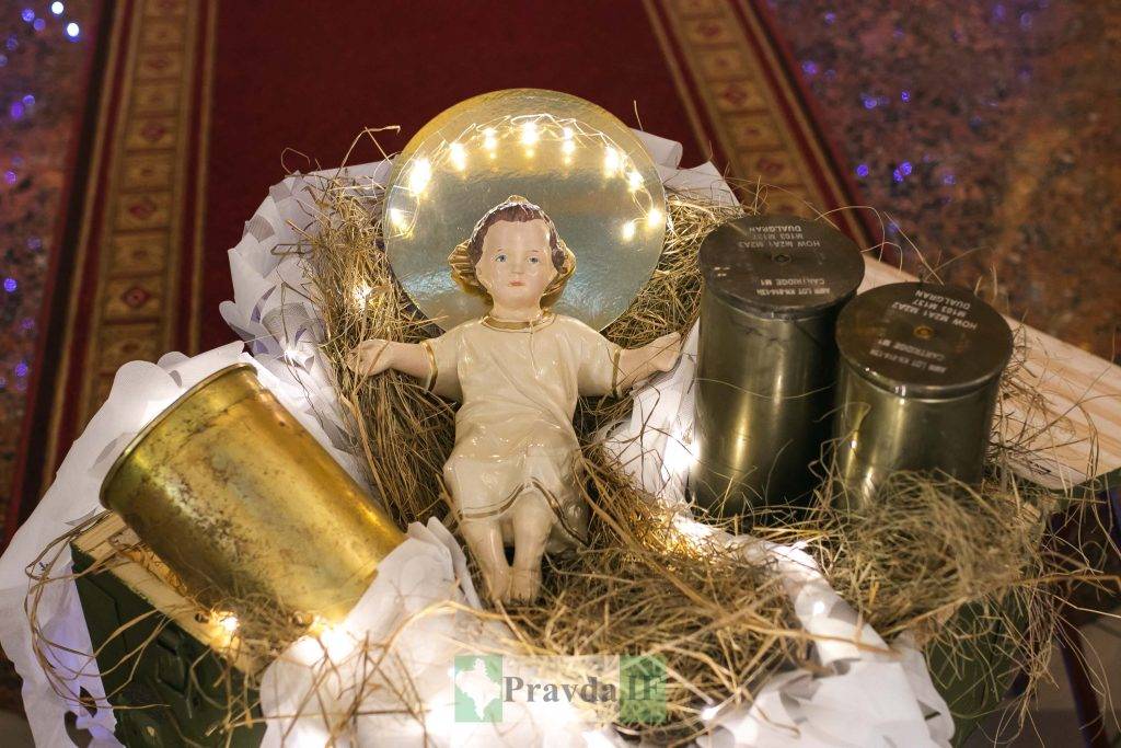 колядували для військових,Коляда на Майзлях для військових,фестиваль коляда на майзлях