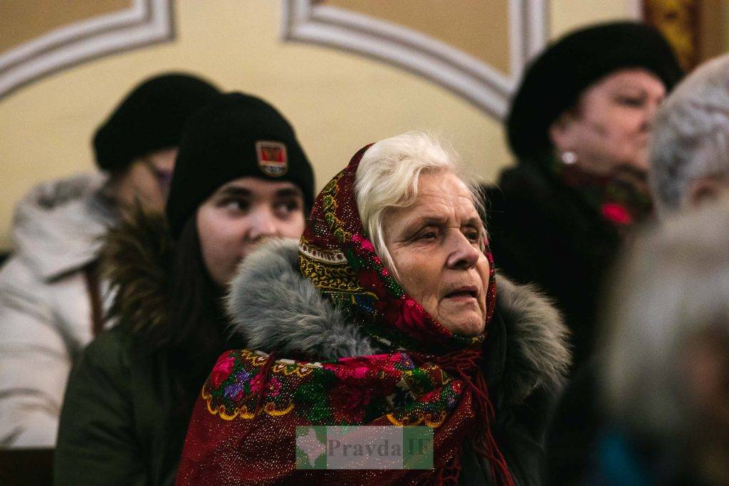 колядували для військових,Коляда на Майзлях для військових,фестиваль коляда на майзлях