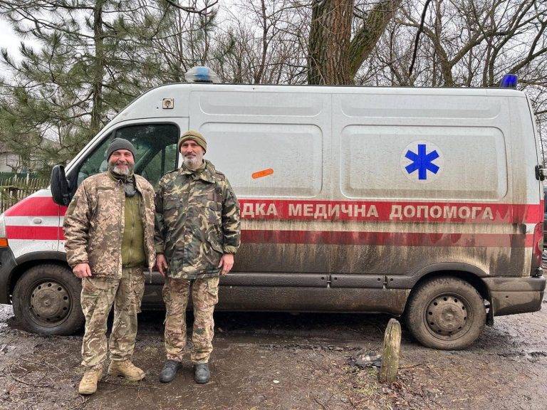 Як медики-тероборонівці з Франківщини рятують наших бійців на передовій