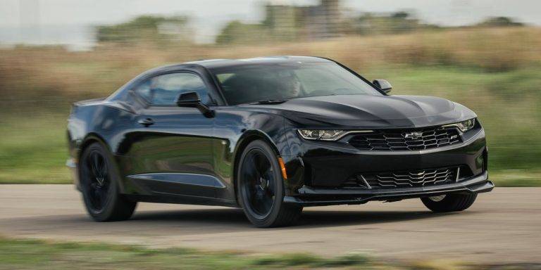 5 причин, по которым Chevrolet Camaro выигрывает у Ford Mustang и Dodge Challenger