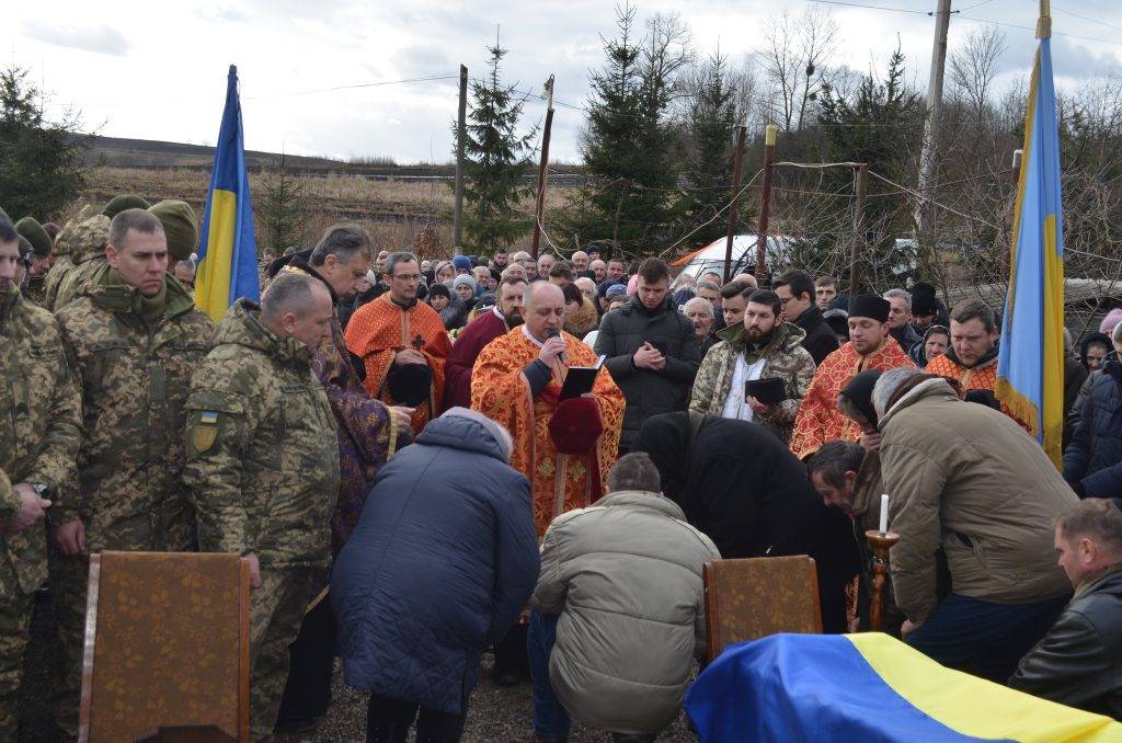 На Франківщині попрощалися з полеглим на війні Іваном Філем