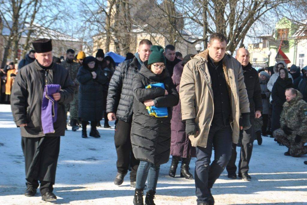 В Рогатині попрощалися із загиблим військовим Богданом Романчуком