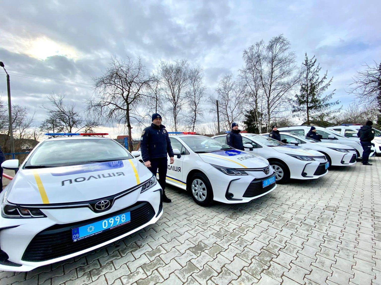 Поліцейські Прикарпаття отримали нові службові автомобілі