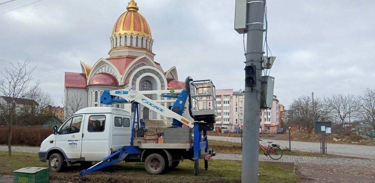 У Франківську 15 світлофорів на ключових перехрестях працюватимуть без вимкнень