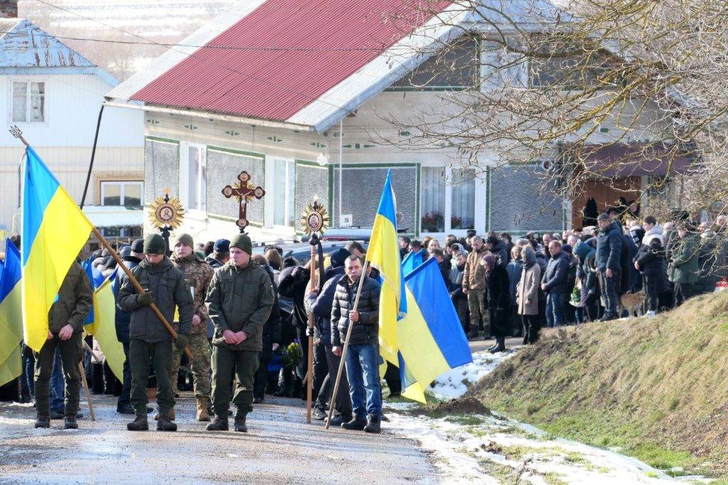 На Прикарпатті попрощалися з Героєм Миколою Волосянчуком