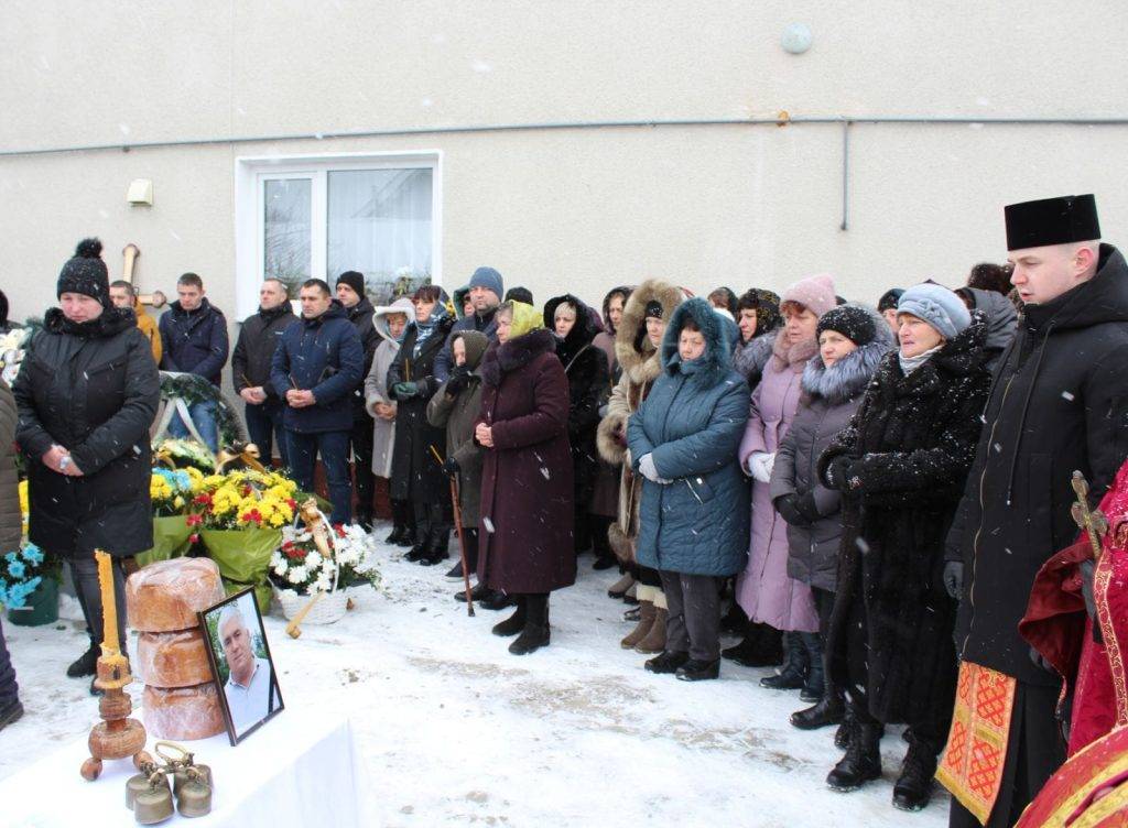 У Тисменицькій громаді попрощалися зі старостою Нових Кривотул