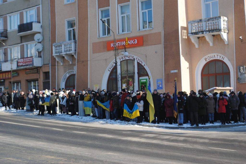 В Рогатині попрощалися із загиблим військовим Богданом Романчуком