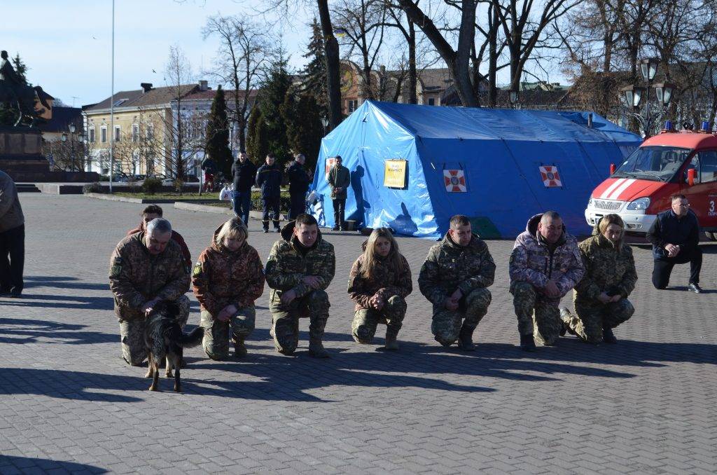 Галицька громада на колінах зустріла полеглого Героя Василя Ткачівського