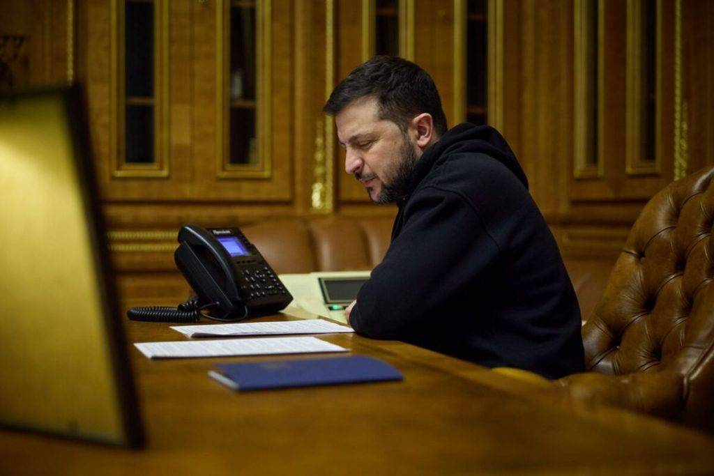 Володимир Зеленський і Ріші Сунак обговорили подальше постачання військової допомоги Україні