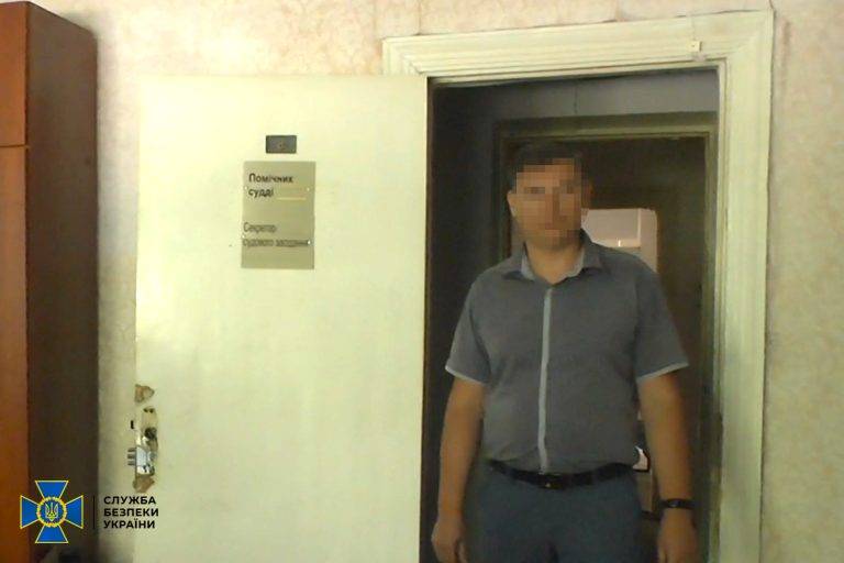 СБУ Франківщини передала до суду матеріали щодо екссудді, який працює на окупантів