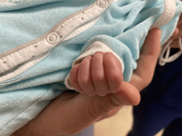 Львівські лікарі провели унікальну операцію немовляті