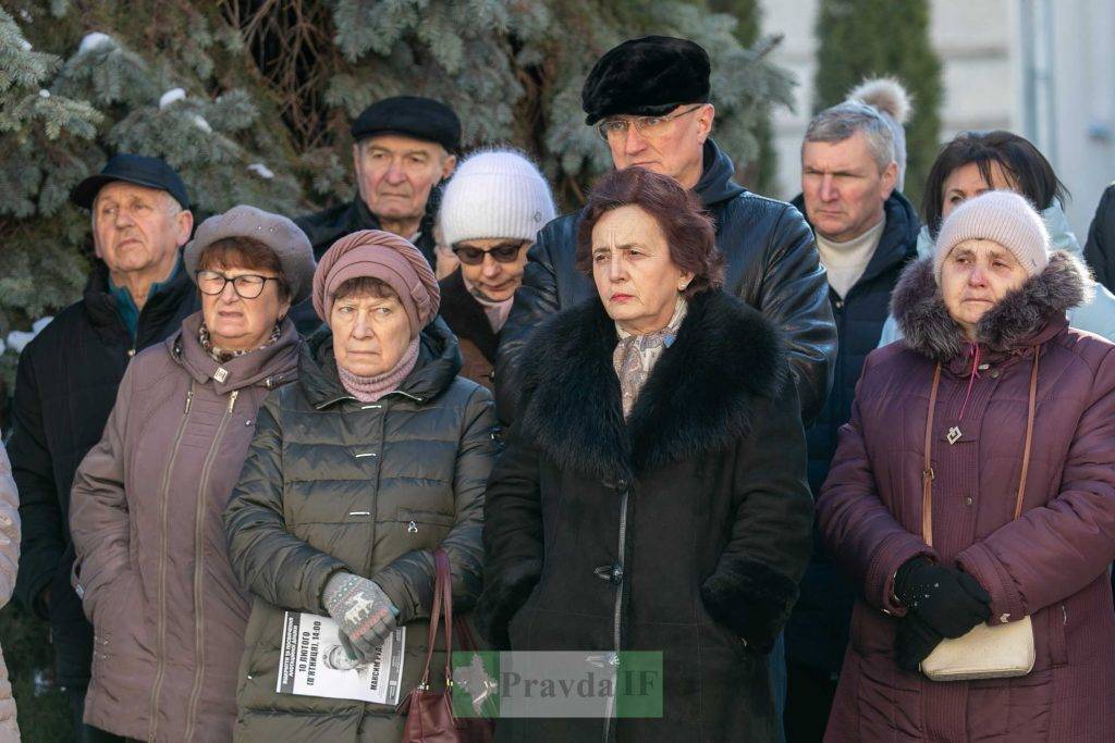 максим руденок,У Франківську відкрили пам'ятну дошку,Відкриття пам'ятної дошки Максиму Руденку