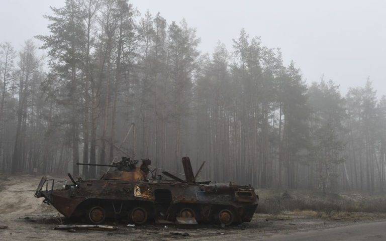 Майже тисяча мертвих орків та 15 знищених танків: свіжі втрати армії РФ