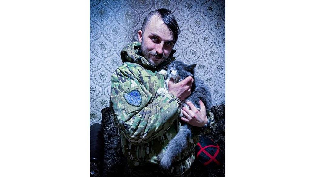 Як бійці підрозділу БУАР з Івано-Франківщини рятують котиків