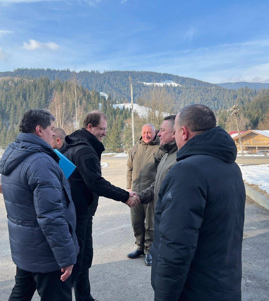 Міністр захисту довкілля та природних ресурсів України Руслан Стрілець,про це повідомив заступник голови Івано-Фракнівської обласної ОВА Віталій Ільчишин,парк верховинський