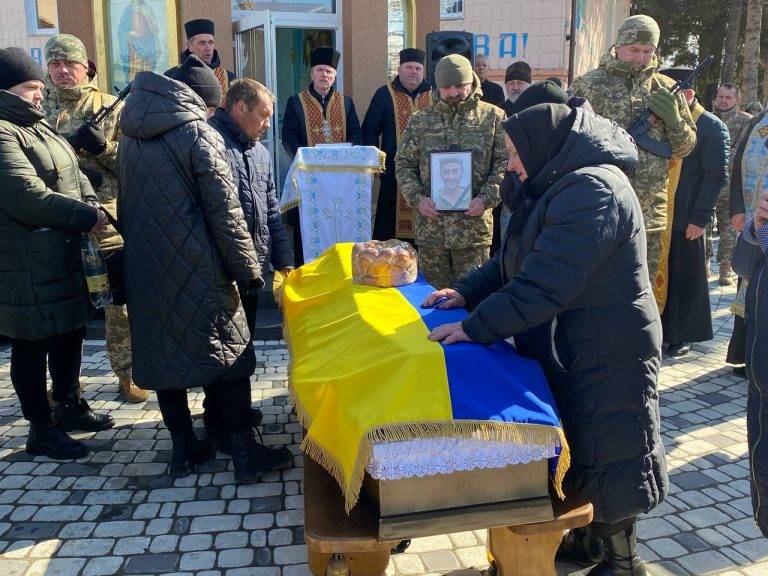 Городенківська та Чернелицька громади віддали шану Герою Михайлу Липку