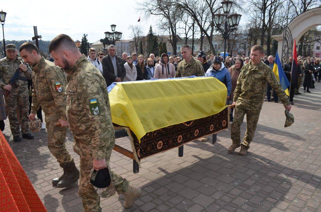 Галич попрощався з полеглим воїном Станіславом Брандальським