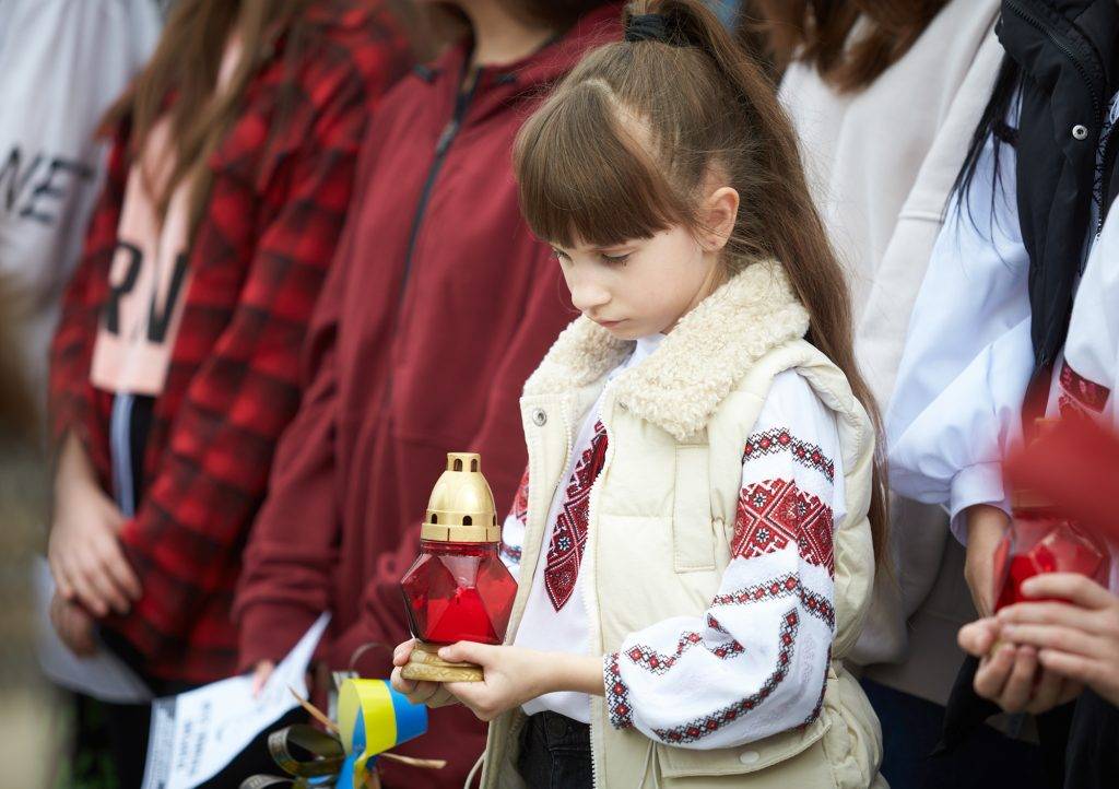 У Драгомирчанах відкрили пам'ятну дошку полеглому воїну Денису Болтяну