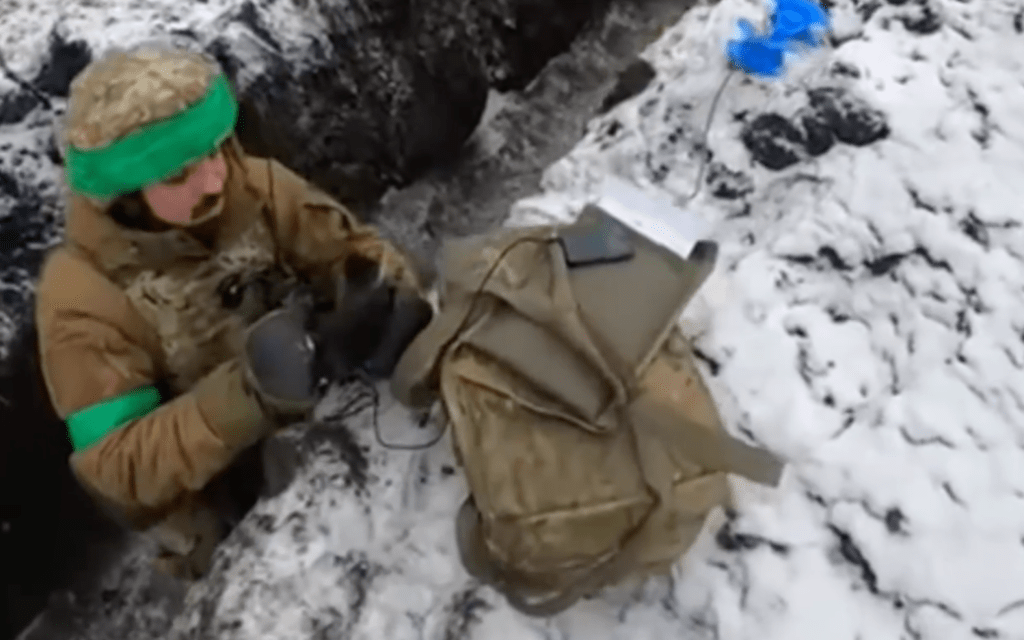 Бійця ЗСУ, який воює під Бахмутом, викликали до військкомату